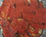 Foto del passaggio 5 della ricetta Parmigiana di melanzane senza frittura