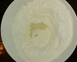 Foto del paso 2 de la receta: Masa de empanada frita
