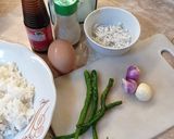 Foto langkah ke 1 dari resep Nasi goreng teri medan Cabai ijo.