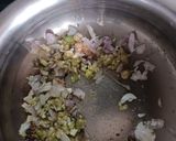 A picture of step 2 of Moong dal and Sponge gourd sabji.