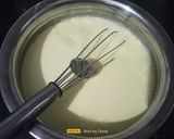 A picture of step 2 of Almond Custard Milkshake.