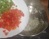 Foto del paso 6 de la receta: Paella de marisco y merluza