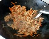 Foto langkah ke 3 dari resep Ayam suwir wortel (bumbu Bali).