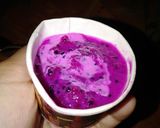 Foto langkah ke 3 dari resep Es krim buah naga.
