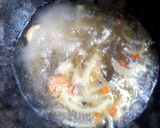Foto langkah ke 4 dari resep Bening Toge Kembang Tongkeng.