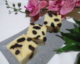 Foto langkah ke 4 dari resep Pudding Roti Tawar Kismis.