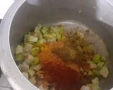 A picture of step 7 of Lauki aloo curry or lauki aloo rassewala.