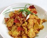 Foto langkah ke 6 dari resep Telur Cah Tomat.