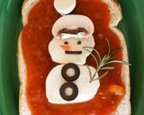 A picture of step 9 of Snowman Toast – A Cozy Winter Treat ⛄️🍞.