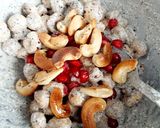 A picture of step 4 of Makhane ka chaat.
