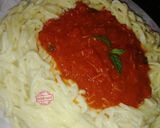 صورة لخطوة 4 من وصفة سباغيتي بصلصة الطماطم وصلصة البيشاميل 🍝🍝
