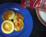 A picture of step 6 of Vanilla Pancakes with Strawberry Sauce.