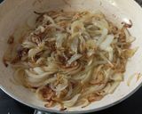 Foto del paso 2 de la receta Bacalao a la portuguesa con un toque gallego