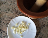 Foto del paso 1 de la receta: Nidos al huevo con queso feta y tomates cherry