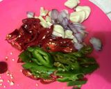 Foto langkah ke 1 dari resep Oseng Rimis Cabe.