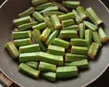 A picture of step 1 of Bhindi Masala.