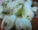 Hình bước làm 2 của món Canh chua tôm