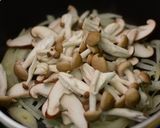 蒜香奶油鮮蝦義大利麵的食譜步驟2照片
