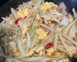 Foto langkah ke 3 dari resep Tumis Labu Siam Telur.