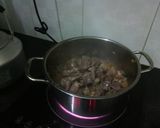 Hình bước làm 3 của món Bò hầm củ cải, cà rốt