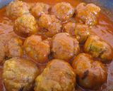 Foto del paso 4 de la receta: Albóndigas en salsa de tomate