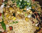 Foto langkah ke 5 dari resep Mie Goreng (Brunei Darussalam).
