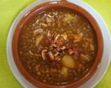 Foto del paso 5 de la receta: Lentejas con oreja en olla express
