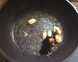 Foto langkah ke 2 dari resep Tumis Buncis Telur Asin.