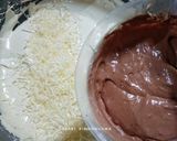 Foto langkah ke 2 dari resep Bolu Marmer Keju.