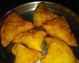 A picture of step 7 of Cheese Samosa.