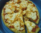Foto langkah ke 4 dari resep Pizza nasi teflon *mudah dan enyaakkk*.