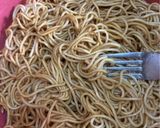 Foto langkah ke 3 dari resep Mie Goreng Bumbu Kacang.