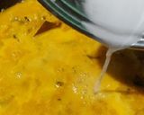 A picture of step 6 of Vada curry.