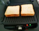 ચીઝી પનીર કેપ્સીકમ ગ્રીલ સેન્ડવીચ(Cheesy Paneer Capsicum Grill Sandwich Recipe In Gujarati) રેસીપી સ્ટેપ5ફોટો