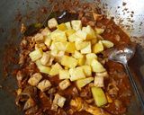 Foto langkah ke 3 dari resep Sambel Goreng Ati Kentang.