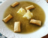 Foto del paso 6 de la receta: Sopa de cocido con huevo poché