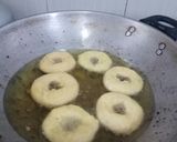 Foto langkah ke 7 dari resep Donat Kentang.
