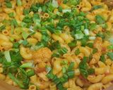 A picture of step 5 of Chicken spicy macroni.