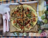 A picture of step 4 of Veggie butter omelette.