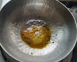 A picture of step 4 of Kandhyachi Kanchcholi (Onian chatani).
