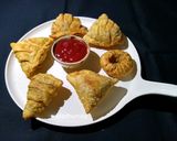 A picture of step 10 of UP Special Samosa.