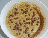 Foto del paso 3 de la receta: Queque integral sabor limón y chips de chocolate en microondas
