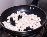 A picture of step 1 of Creamy Box patties.