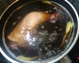 รูปขั้นตอนการทำที่ 2 ของ บะหมี่สะโพกไก่ตุ๋น