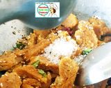 A picture of step 4 of Lauki Dudhi Muthiya.