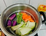 Foto langkah ke 1 dari resep Sambalado Uok Sayur Kukus.