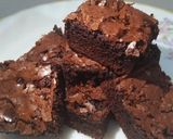 Foto langkah ke 5 dari resep Shiny Fudgy Brownie.