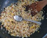 Foto langkah ke 7 dari resep Nasi kepal simple favorit keluarga.