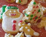 Foto del passaggio 10 della ricetta Biscotti di natale decorati glutenfree e vegan
