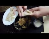 A picture of step 3 of Chicken cheese samosa.